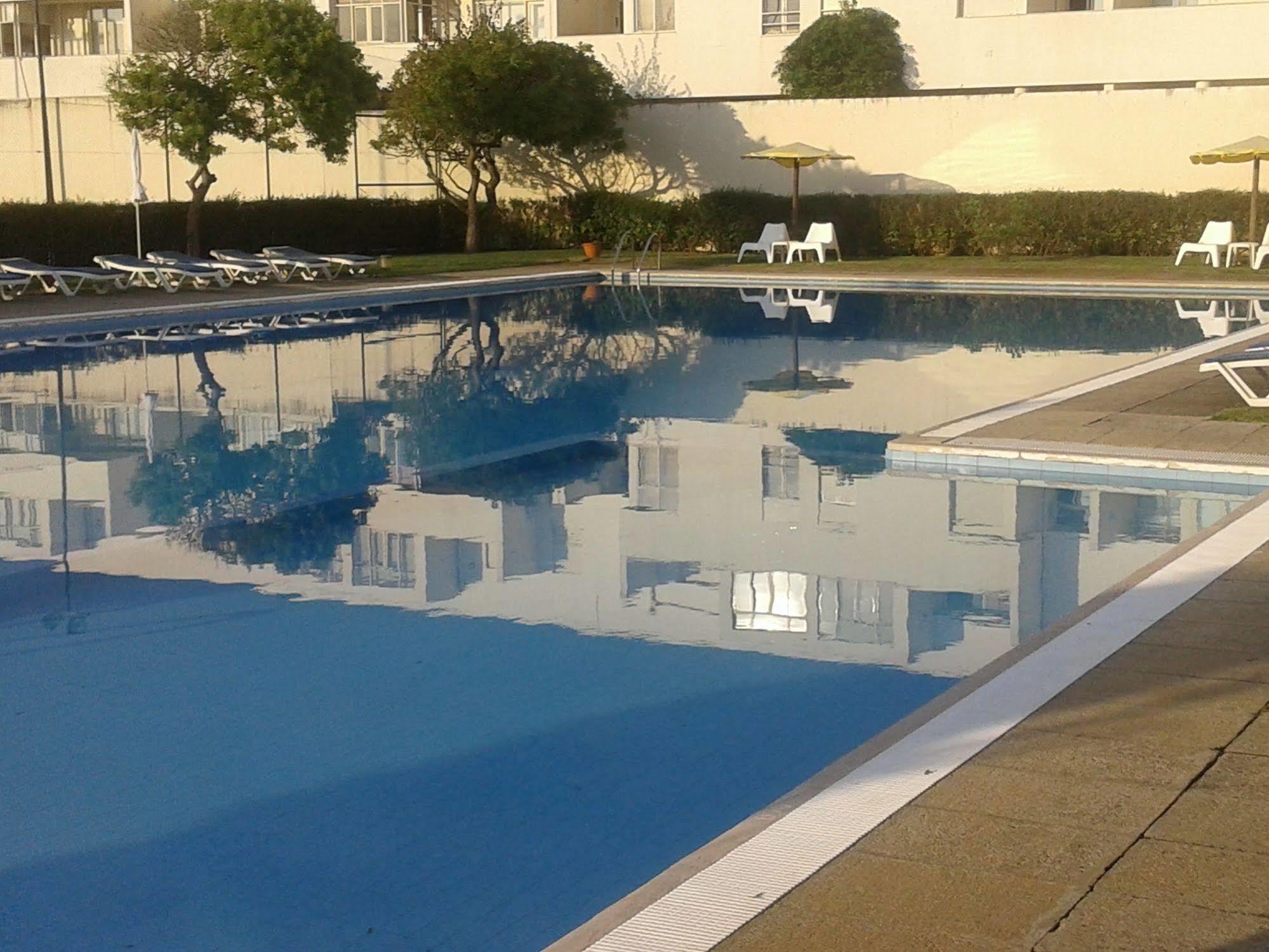 Clube Pinhal Da Foz Apartment Еспосенде Екстериор снимка